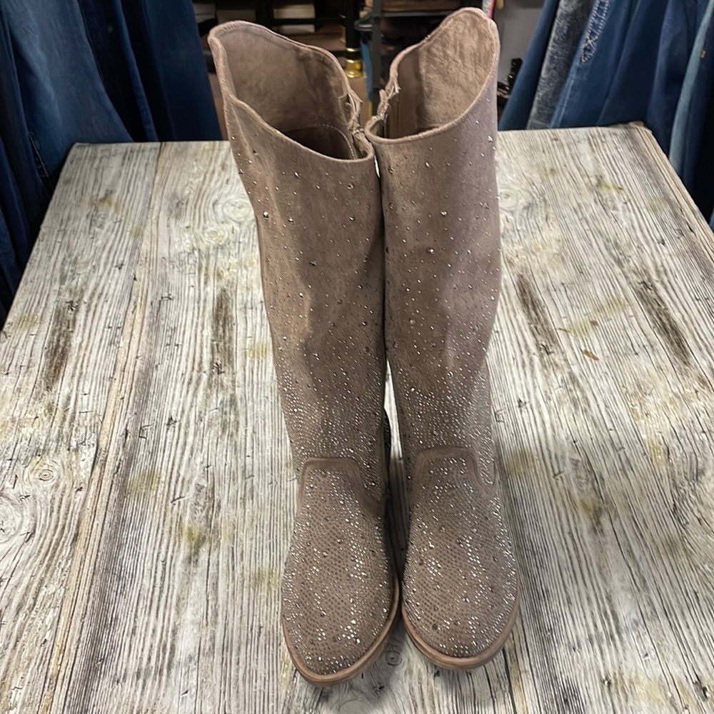 Very G Tan Heeled Boots with Rhinestones